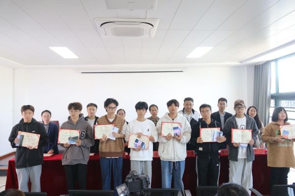 CB806689-3B4C-461E-833B-1E6D4606ACAC